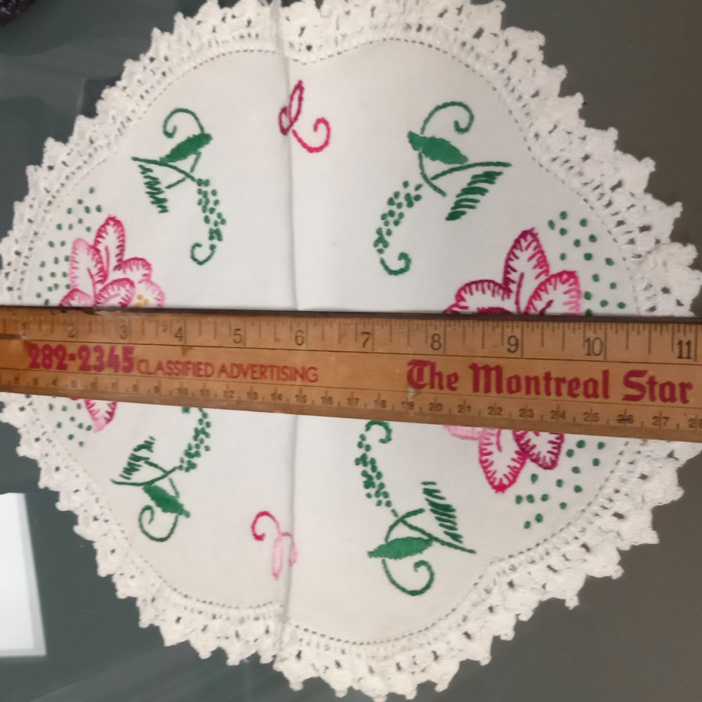 Vintage European Hand Crafted Doiley with Lotus Flowers - Picture 3 of 7